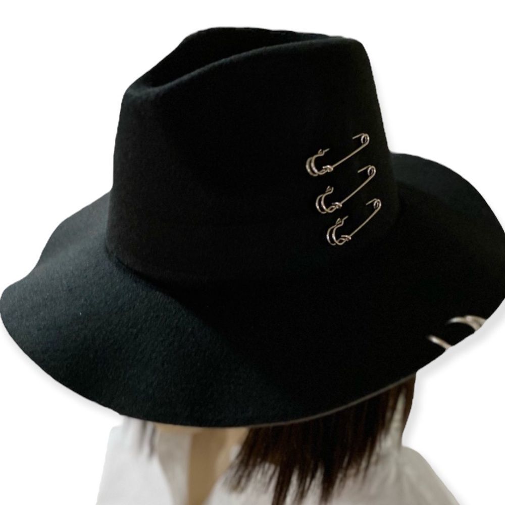 NEW Black Fedora Hat Wide Brim Tall Crown Silver Detailed Panama Fedora Hat - Picture 2 of 3